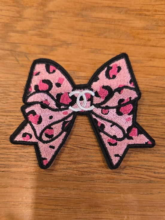 Accessories - Bow Iron On Patch